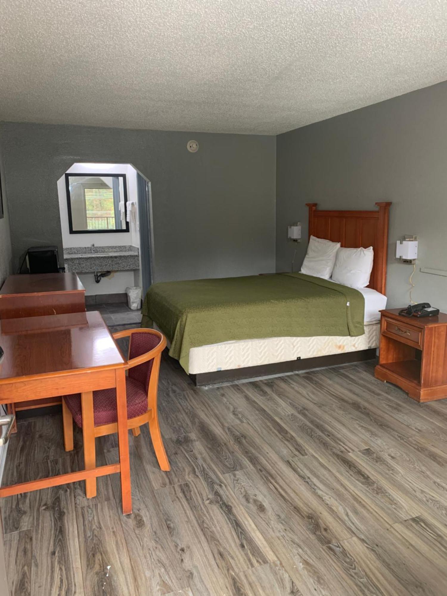 Rodeway Inn 노스 리틀록 외부 사진